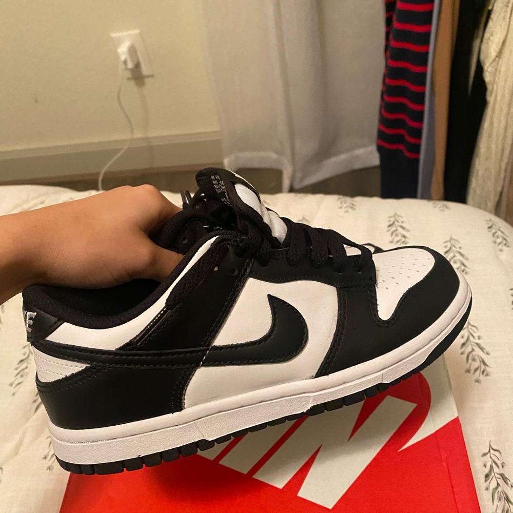 Nike Panda Dunks